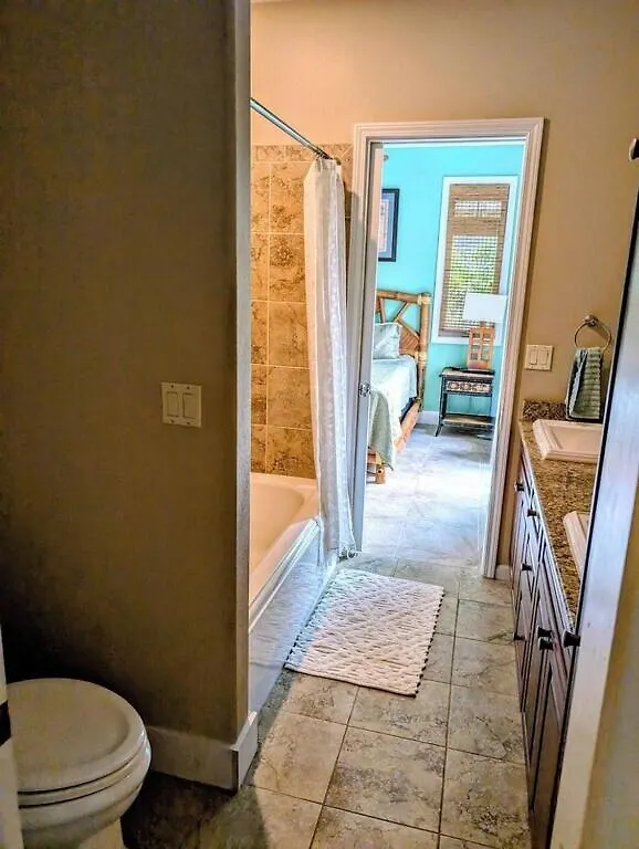 4 Bdrm House For 8 At Kamilo, Mauna Lani -- Ride Bikes Or Walk To Beach Waikoloa